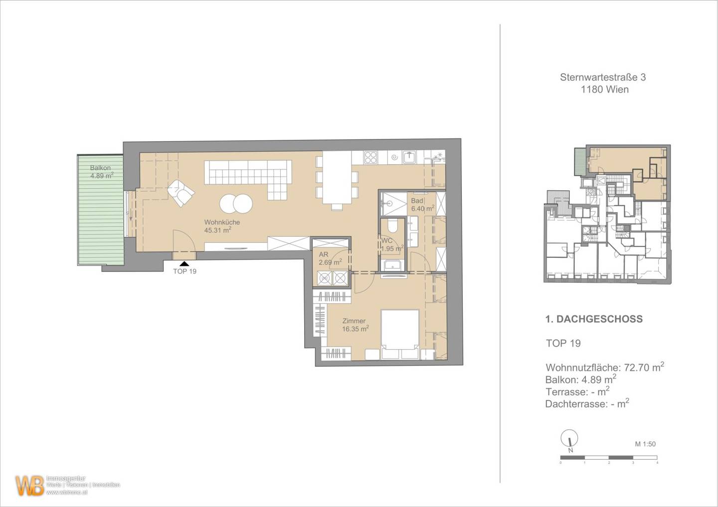 No more gas! Top attic apartment with balcony - 2 generous rooms, all on one level! Air to water heat pump, air conditioning and photovoltaic!
