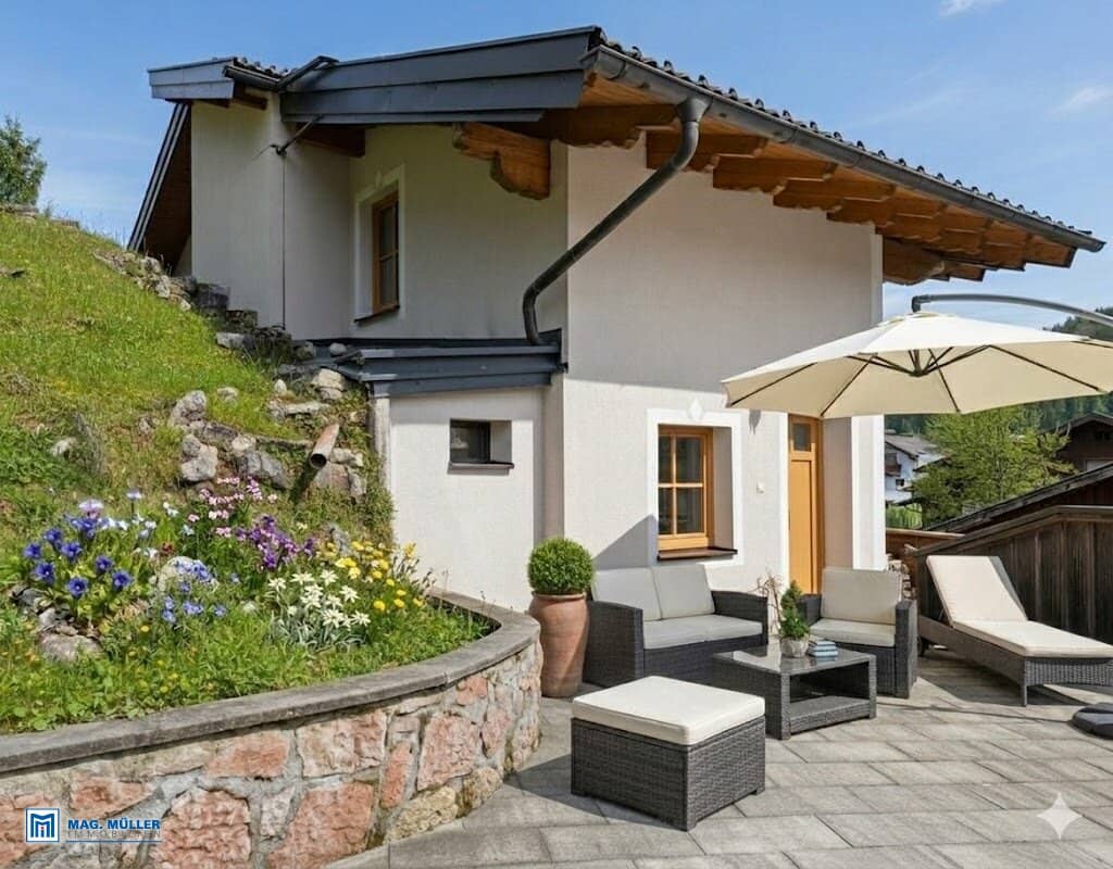 Gepflegtes Einfamilienhaus mit historischem Gewölbe in Ruhelage und schönem Ausblick in Ebenau