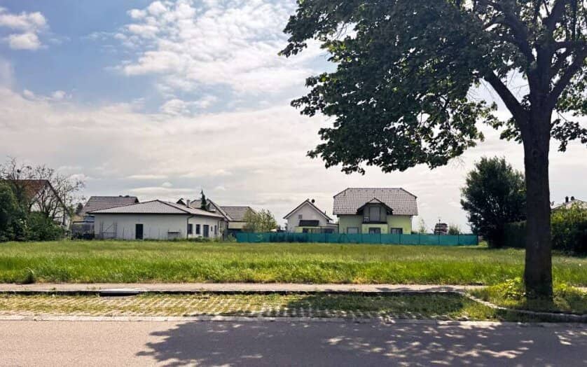 GÄNSERNDORF-STRIPFING - 2.635 m² - BAUGRUNDSTÜCK mit Potenzial für 6 Wohneinheiten