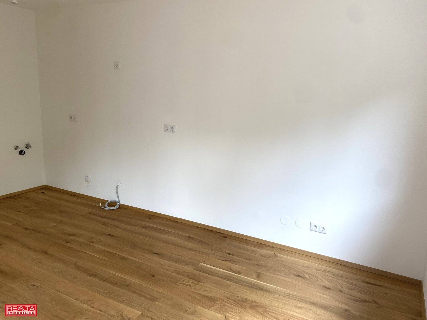 ZweiZimmerWohnung in Ruhelage - großer Balkon