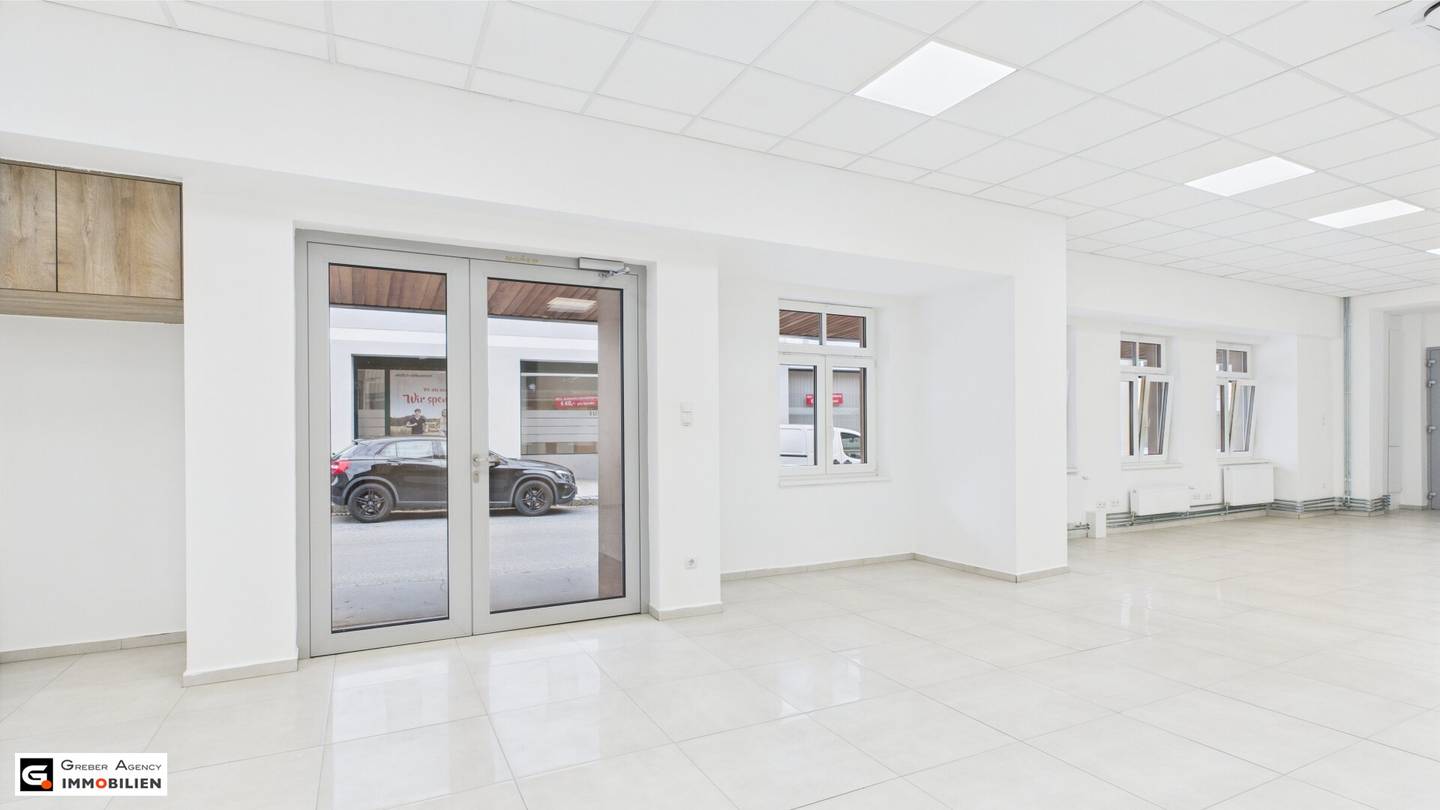 Modern office or practice space in Retz – Versatile use in a central location