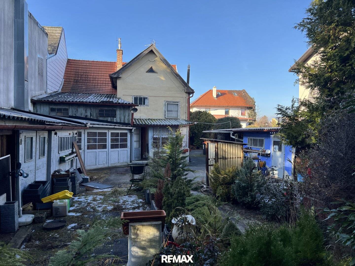 Old building on a dream building plot in Wiener Neustadt