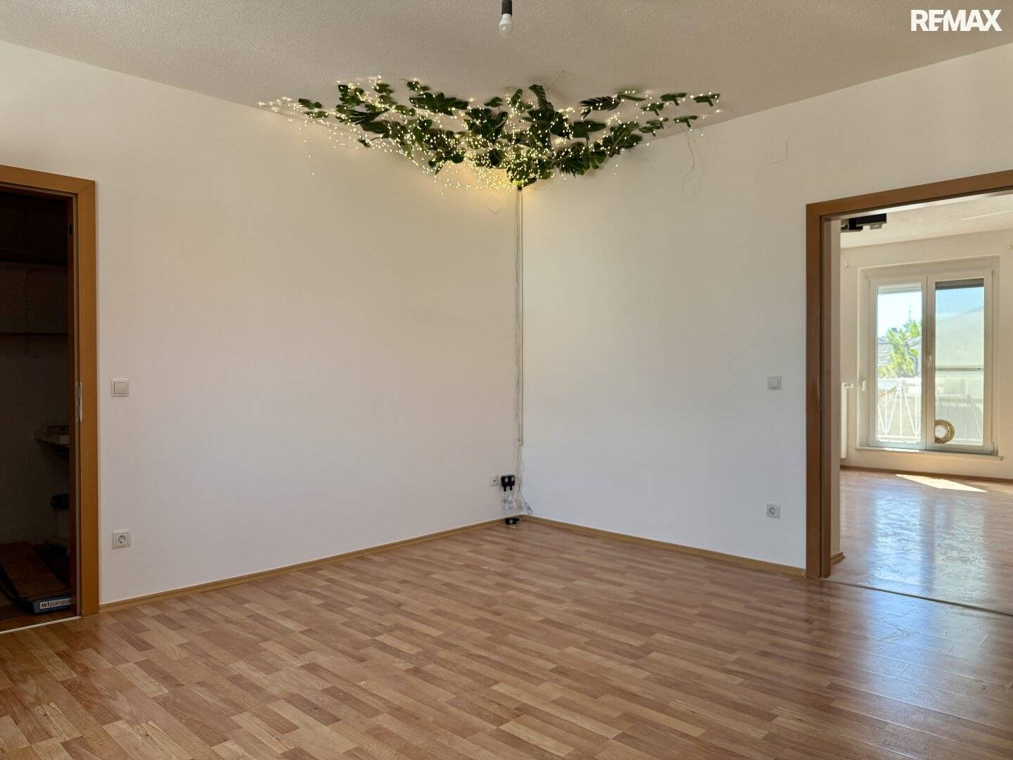 Domblick – helle 3Z-Wohnung auf ca. 82m² Wfl. inkl. anmietbarem Parkplatz zu kaufen!