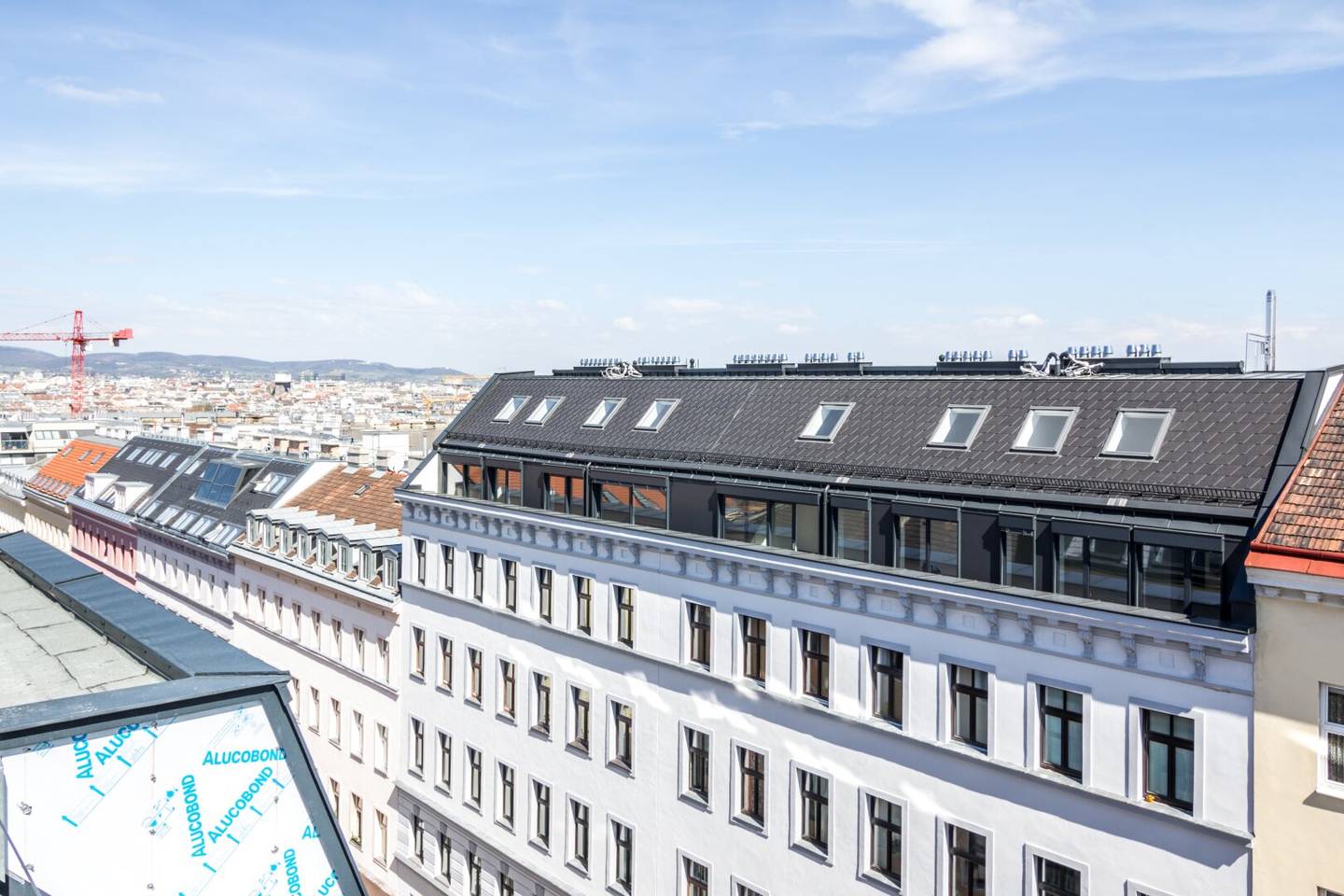 Helle generalsanierte Altbauwohnung im 4. OG mit Lift nahe Wiedner Hauptstraße