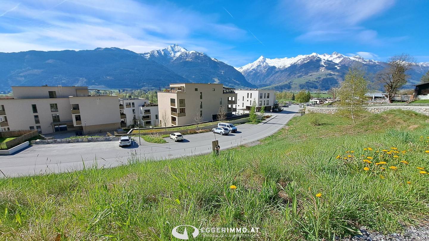 Exklusives Baugrundstück in Zell am See mit bewilligter Planung für ein Zweifamilienwohnhaus – sofort realisierbar!