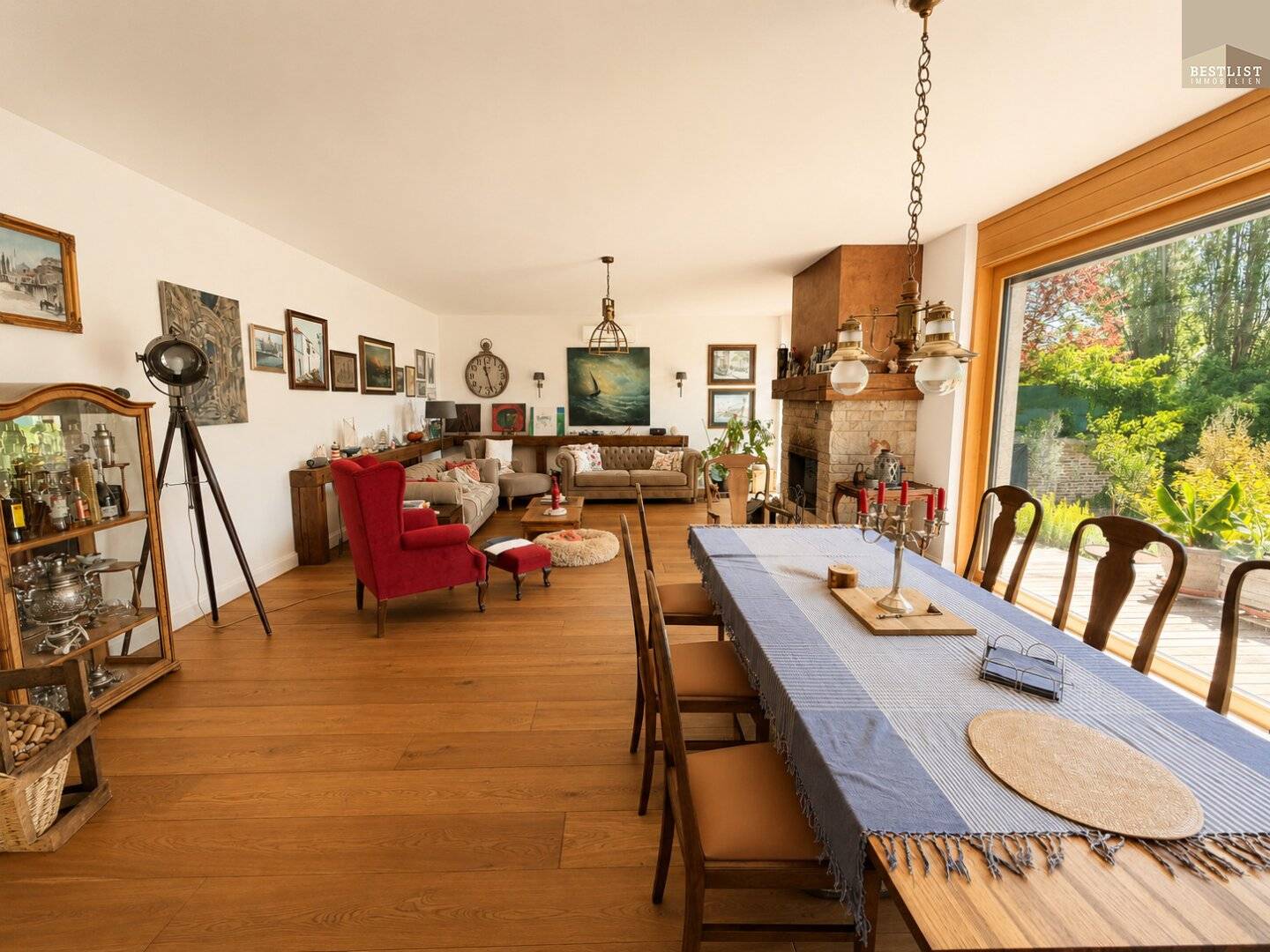 Private retreat oasis with dreamlike natural backdrop in Mödling