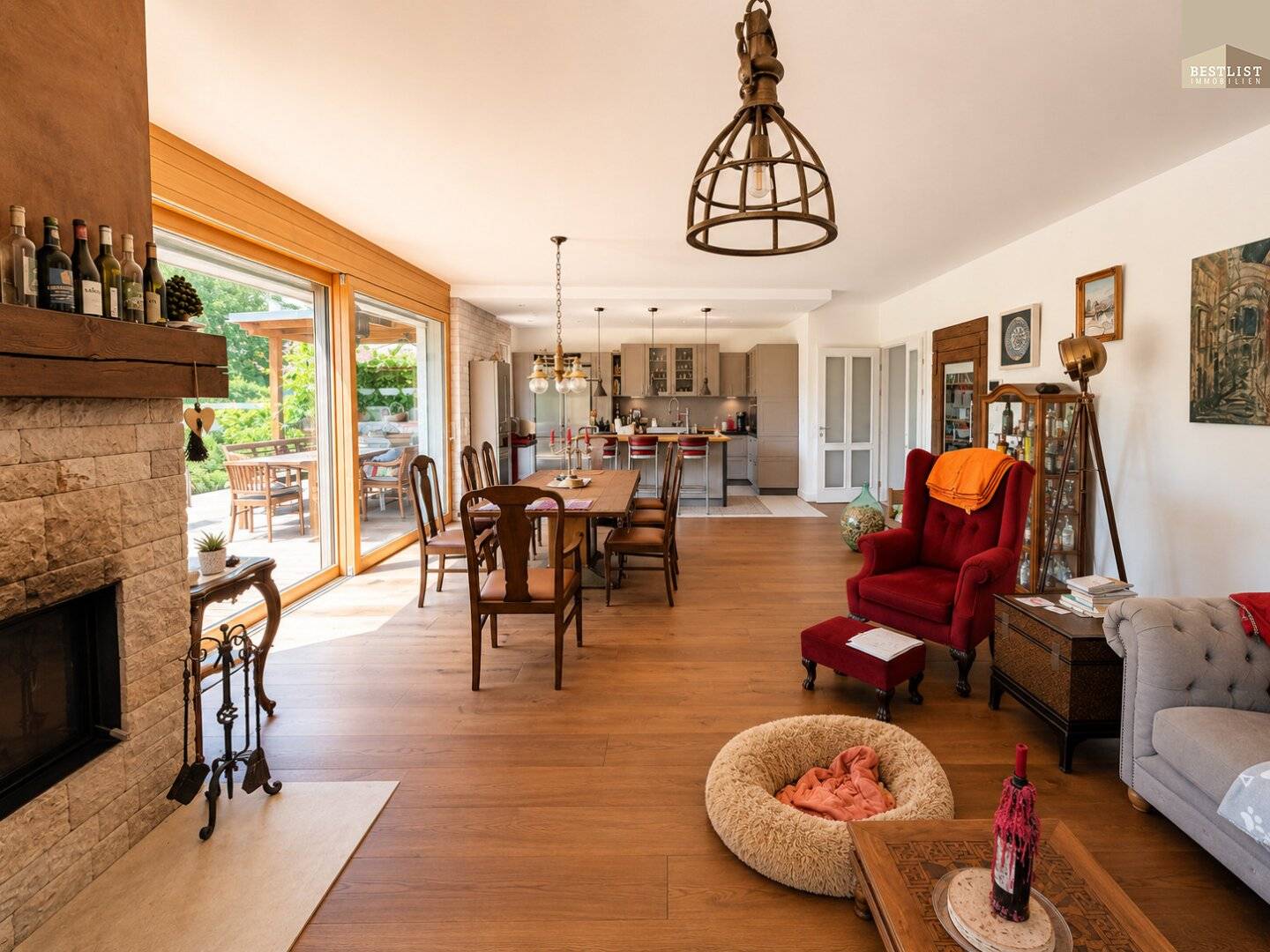 Private retreat oasis with dreamlike natural backdrop in Mödling