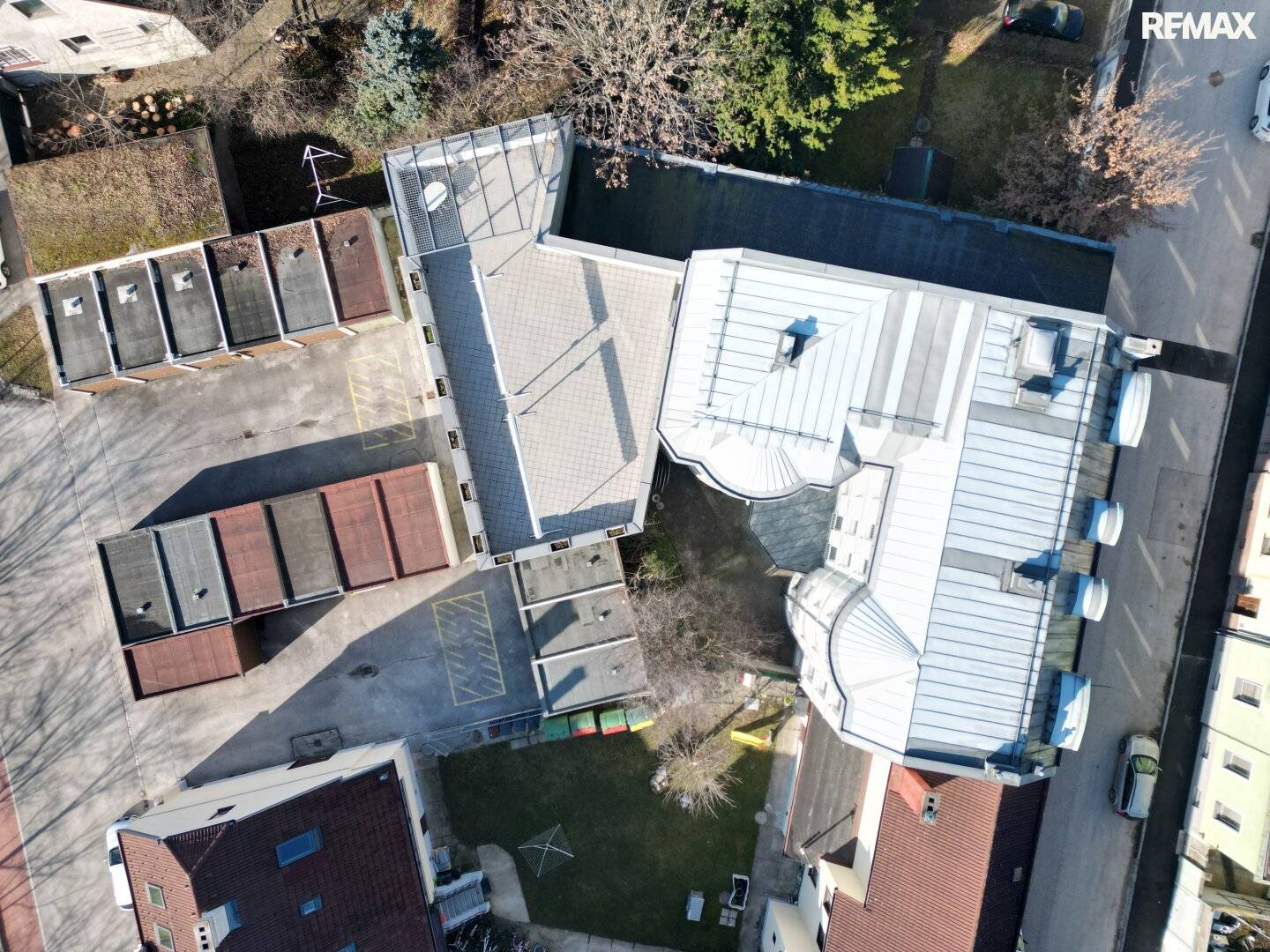 Charming studio: 24m² in Wiener Neustadt, with elevator, exclusive use of the courtyard – only €75,474!