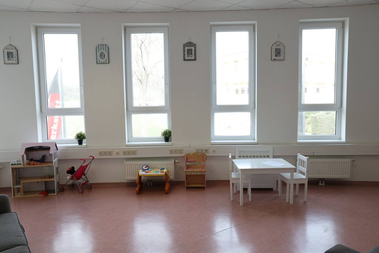 267m² versatile office space