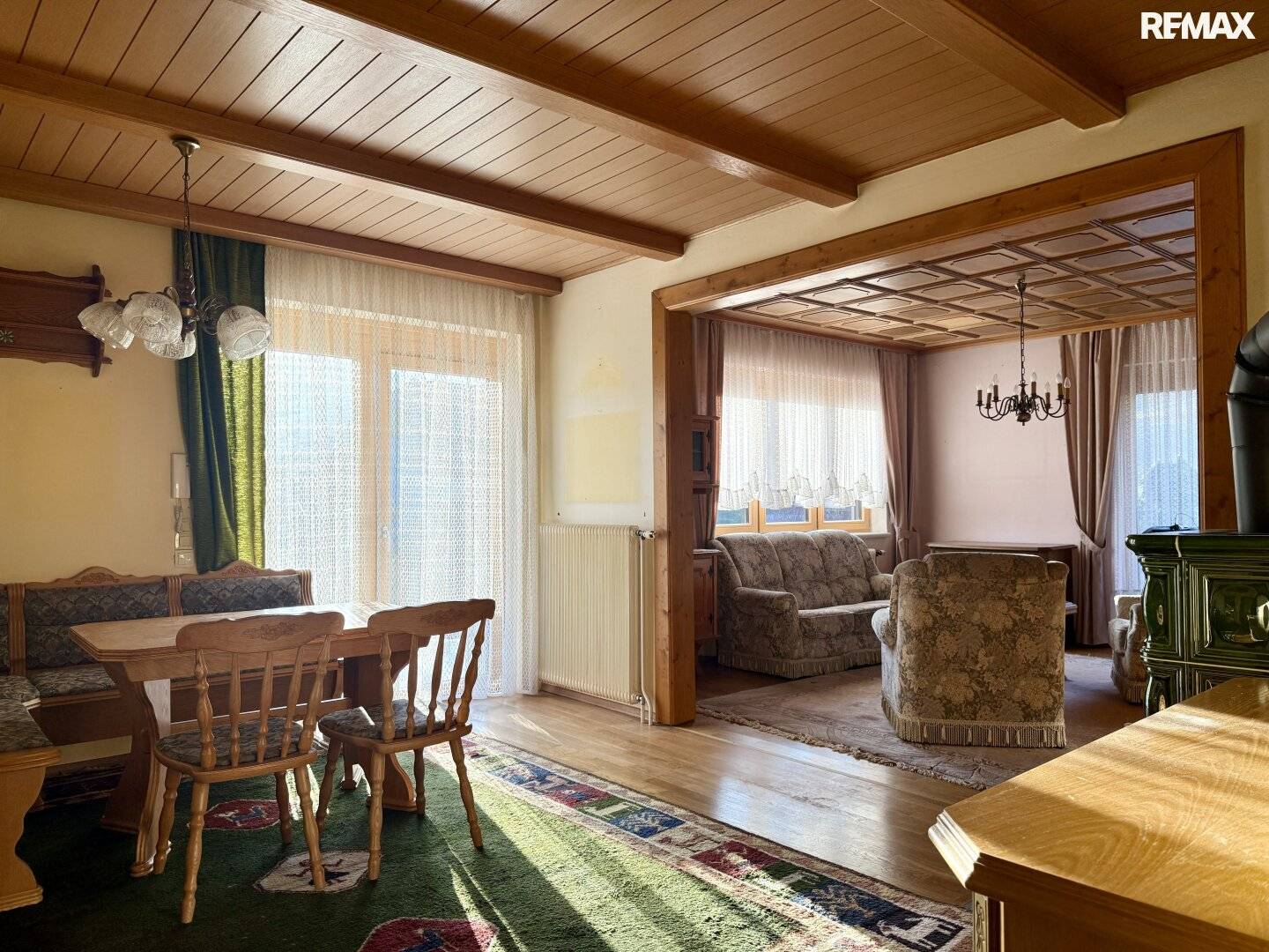 Bergblick – Zweifamilienhaus mit 171,68 m² Wfl. &amp; 543 m² Grund in Puchberg am Schneeberg!