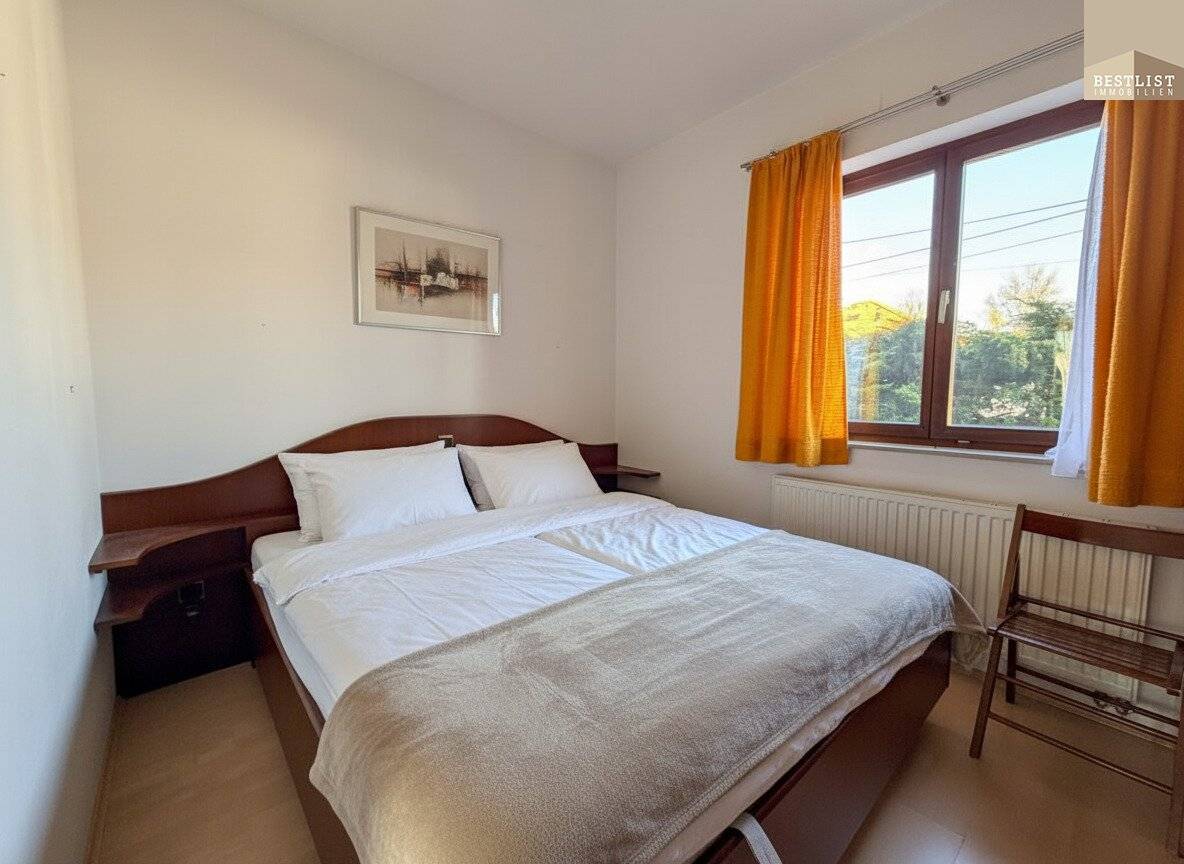 Rare opportunity: Well-kept bungalow with exceptional outdoor area