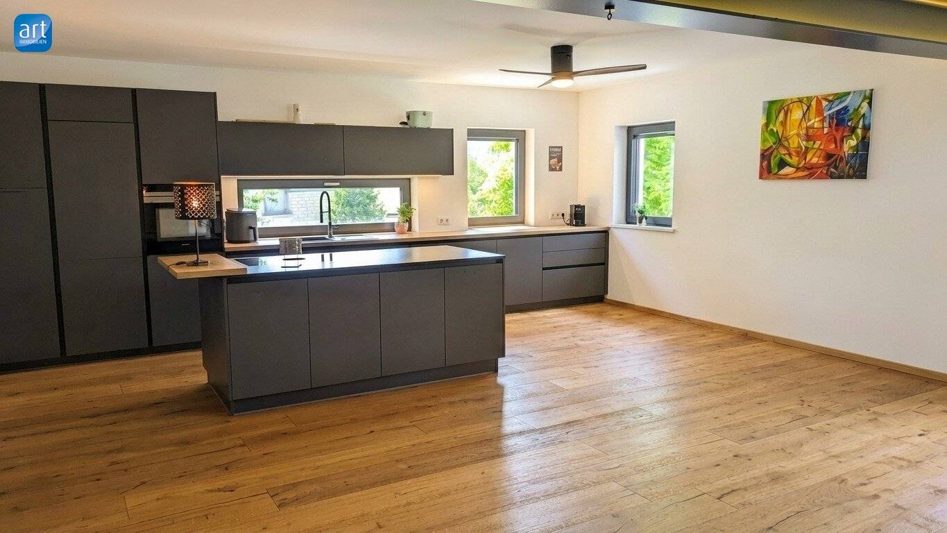 ACHTUNG REDUZIERTER PREIS!!! Neuwertiges Traumhaus in St. Wolfgang: 5 Zimmer, Garten, Garage, top Ausstattung zum Kauf!