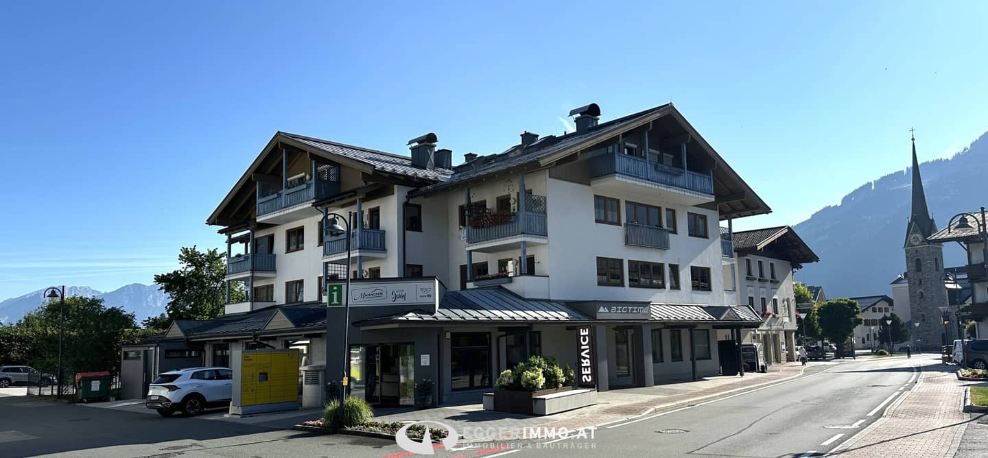 5751 Maishofen: generous, sunny, 4-room apartment with 2 balconies, in the center of Maishofen, 1 underground garage parking space cuff