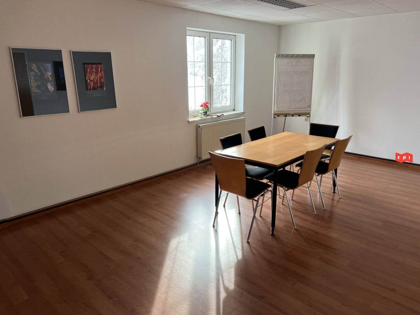 Lagerflächen mit Büro in  historischer Mühle (Vierkanthof) mit günstiger Pauschalmiete (inkl. Betriebskosten) nähe Gewerbepark Franzosenhausweg bei der A7-Abfahrt richtung Linz in St.Martin/Traun
