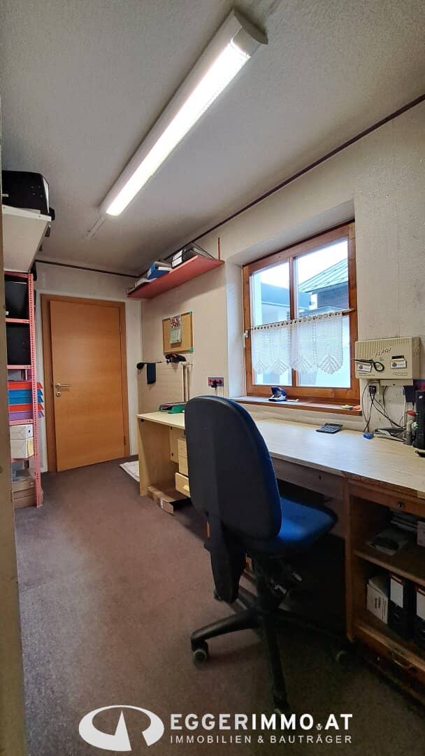 Attraktiver Gewerbestandort in Bruck – ideal für Büro, Physiopraxis oder Geschäftslokal