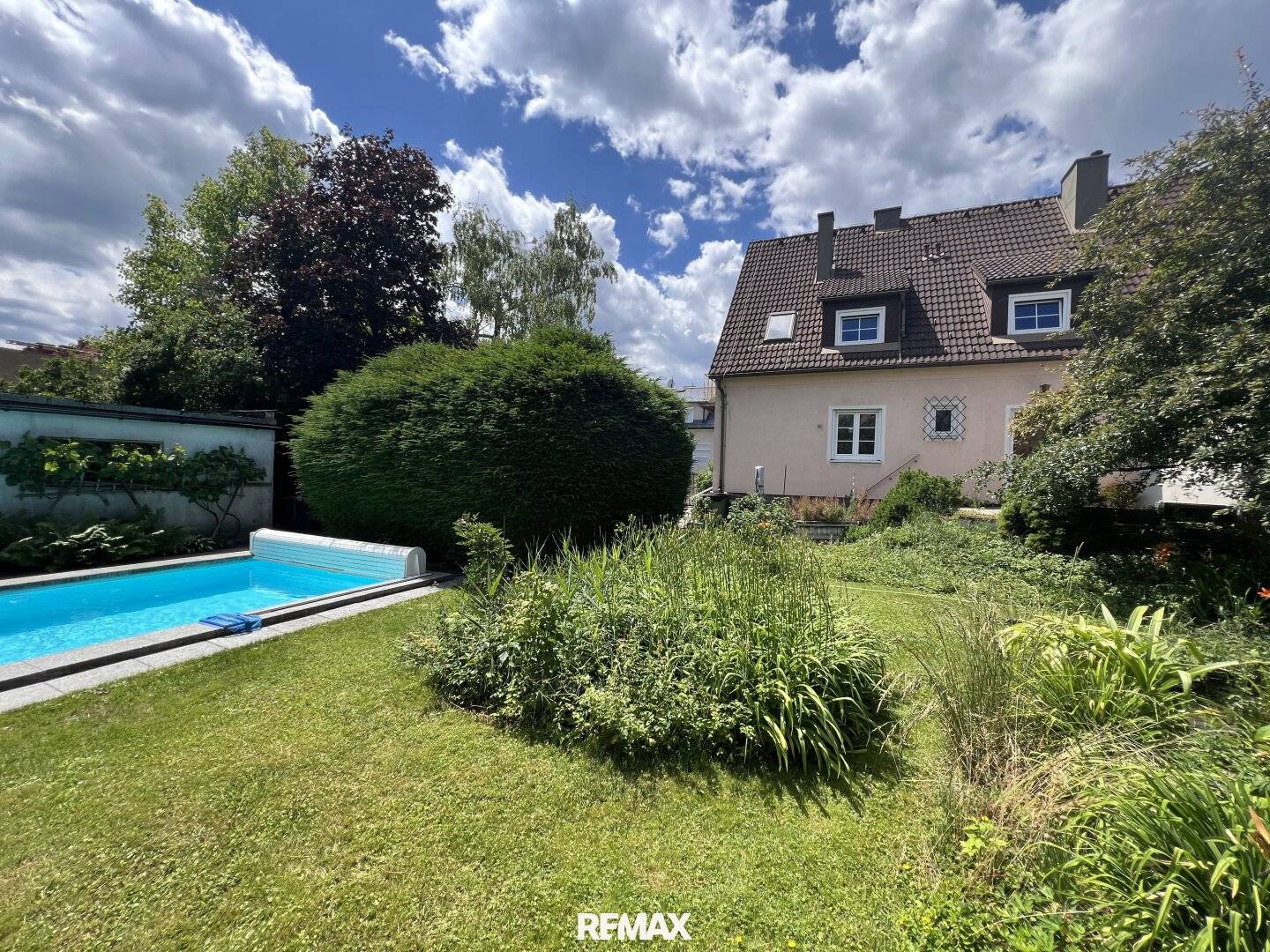 Gives Wings - Living on Reitweg!