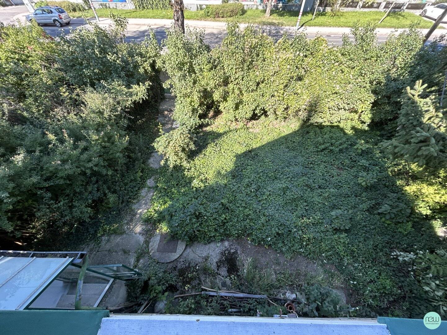 Building plot with existing structure, sale by tender