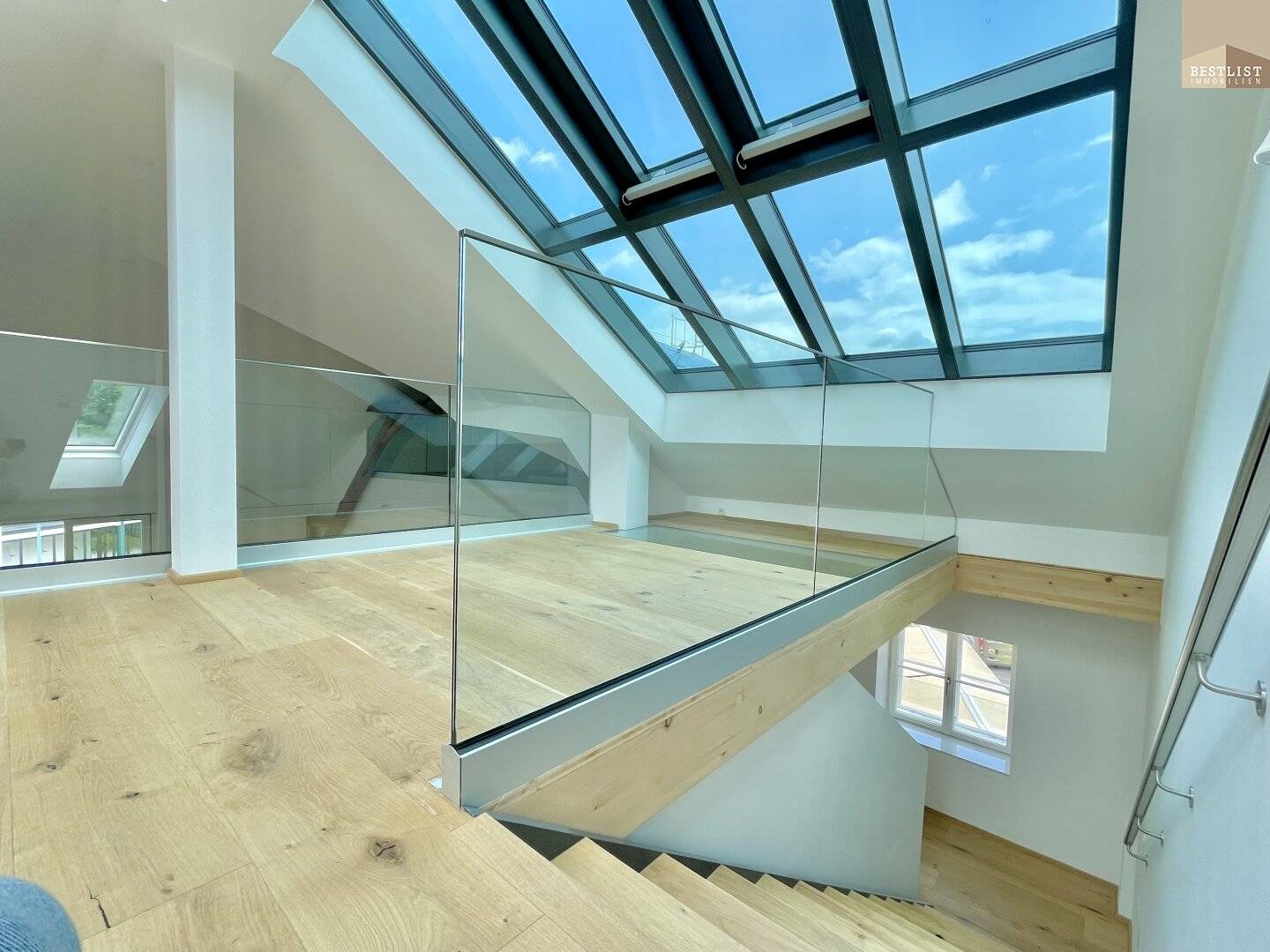 Exclusive roof terrace apartment in the heart of Baden for rent - first occupancy