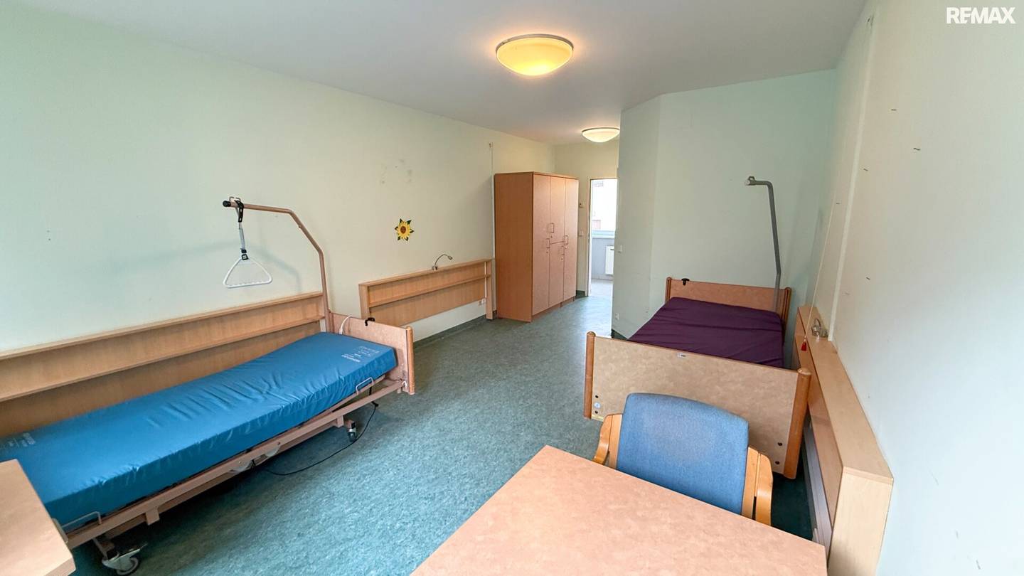 Investment opportunity! Perfectly suited for short-term rental and anchored in the condominium agreement