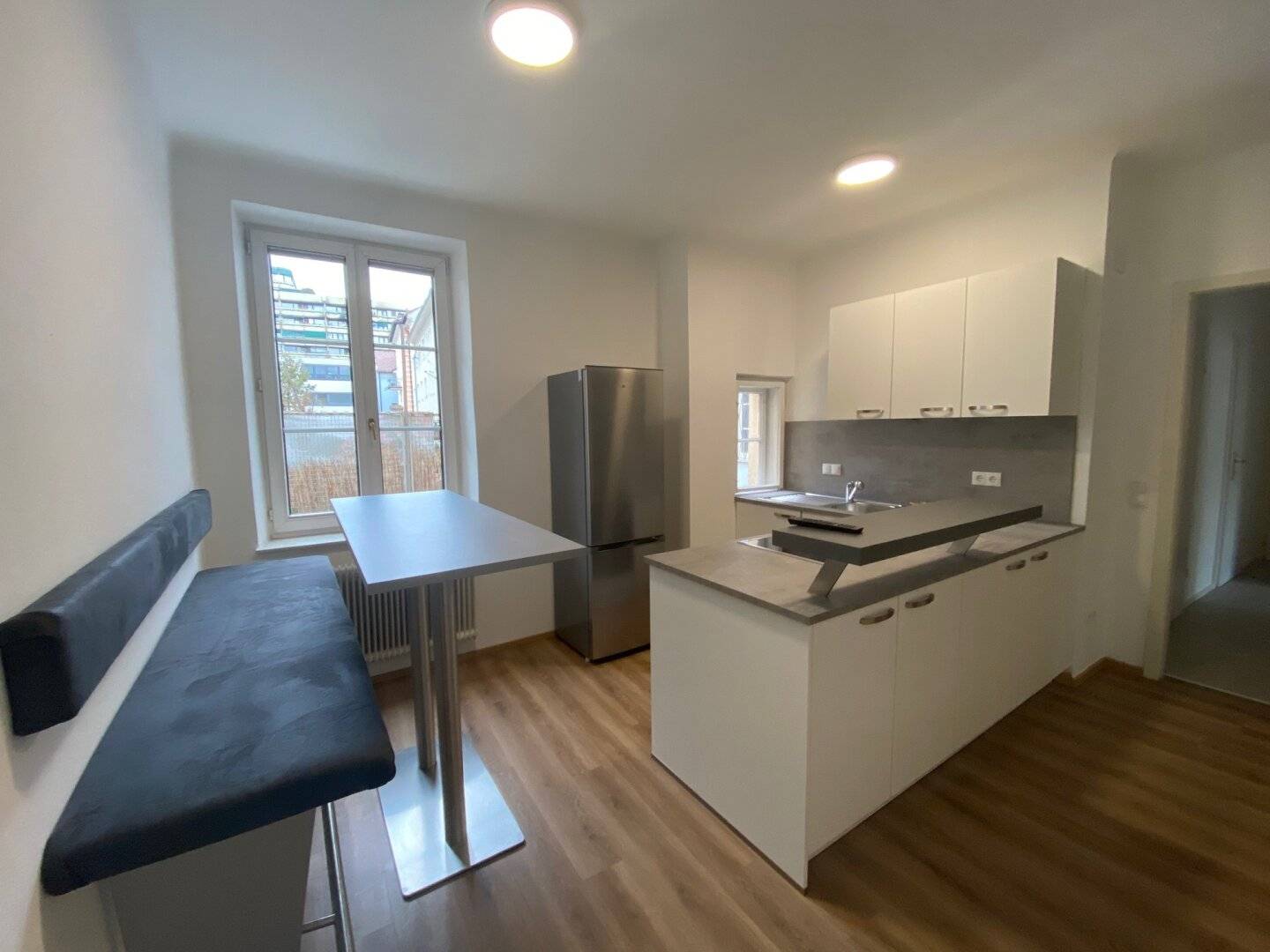 Elisabeth-Vorstadt: 4.5-room apartment in the Salzburg city center