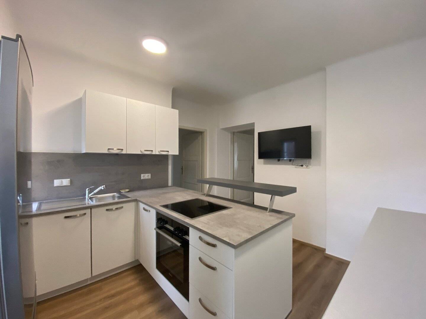 Elisabeth-Vorstadt: 4.5-room apartment in the Salzburg city center