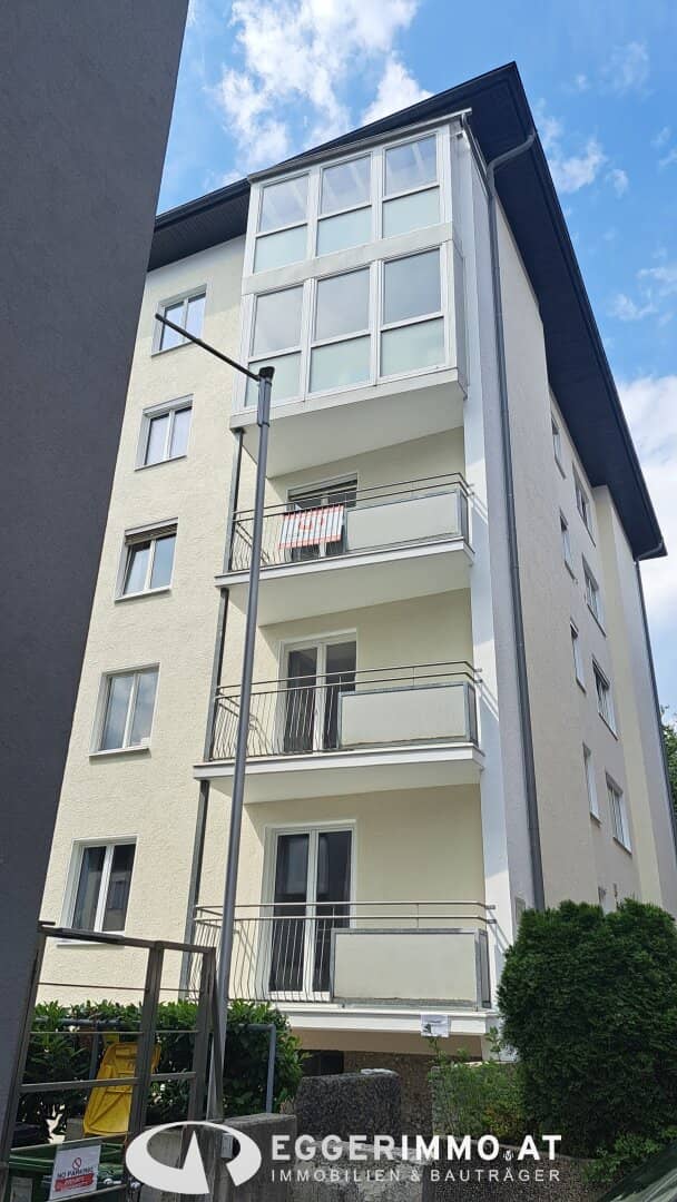 City LIVING Zell am See – Central staff apartment with potential! Between mountain and lake - versatile and value-stable, a home full of possibilities!