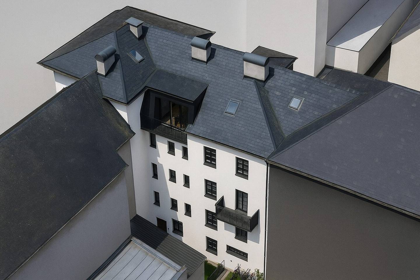 Unfinished attic with building permit in Salzburg city centre