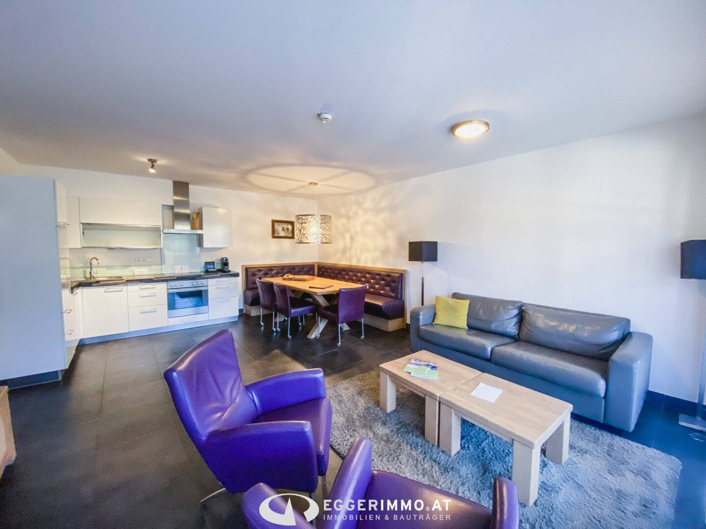 Modern buy to let apartment in very central location of Kaprun, wellness area, pool, fantastic view