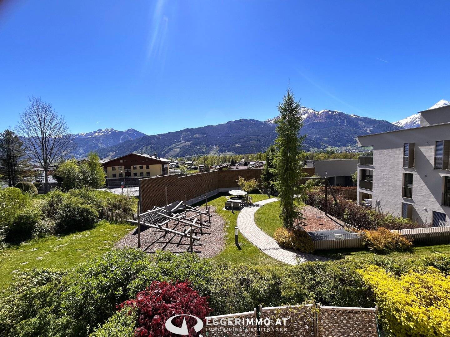 Elegant 2 room apartment in sunny location at the golf course for sale