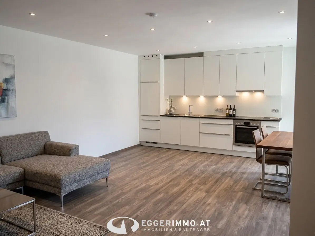 Like-new, modern 2-room apartment with lake view in Zell am See / Thumersbach for sale