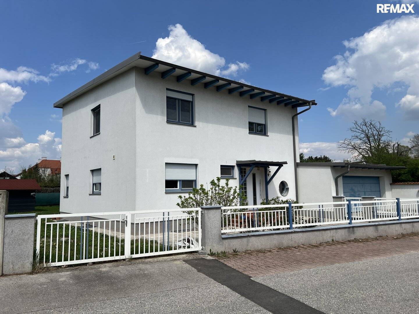 Großzügiges Einfamilienhaus mit Garten, Terrasse &amp; Garage in Ebenfurth, 4 Zimmer, 195m²