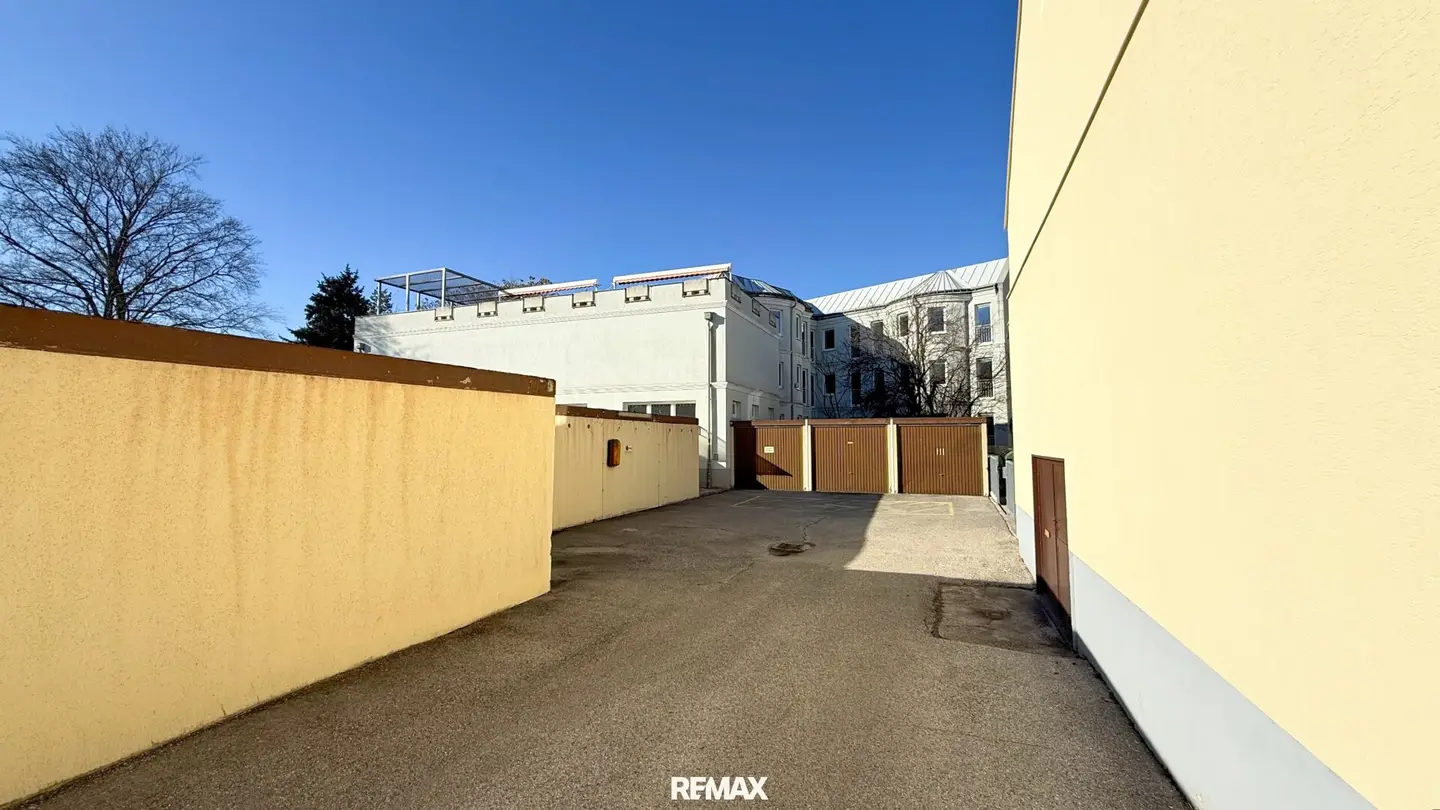Garages for sale in Zehnerviertel