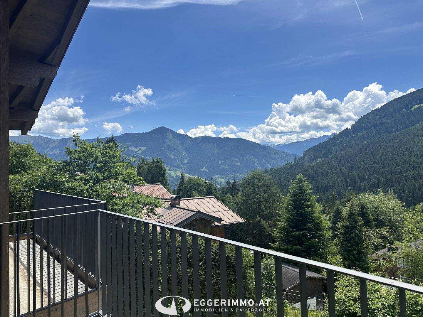 Zell am See / Schmitten: Exklusive Neubau Villa direkt an der Skipiste zu verkaufen
