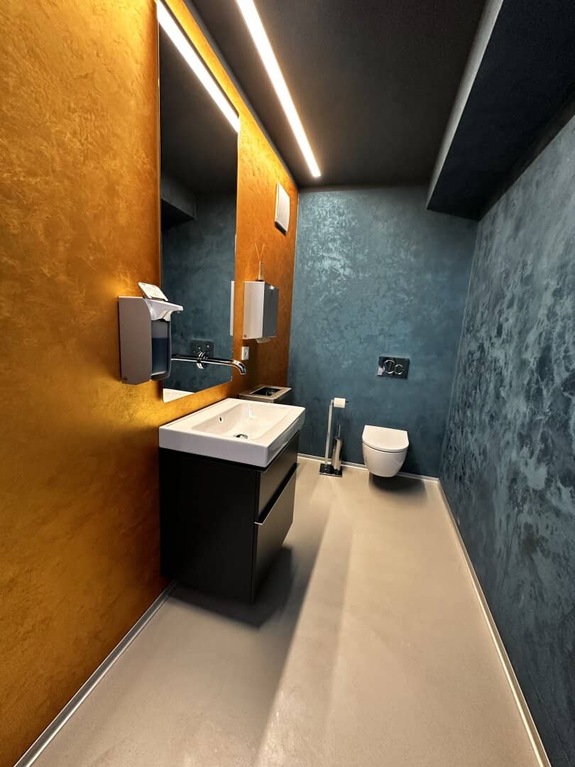 Riedenburg: Rented fully equipped state-of-the-art medical practice/doctor's office at the gateway to the Salzburg Old Town