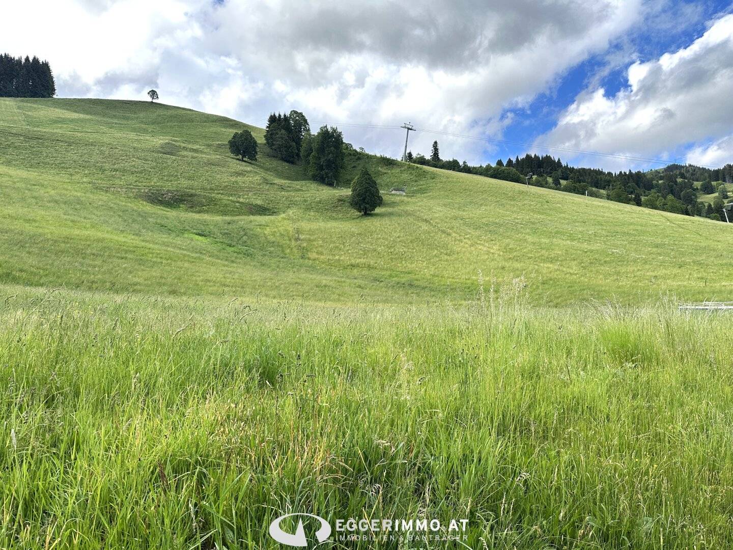 5754 Hinterglemm: Baugrundstück für Naturliebhaber und Ski-Enthusiasten! 700m² sonniges Baugrundstück, neben der Hochalmbahn in Hinterglemm