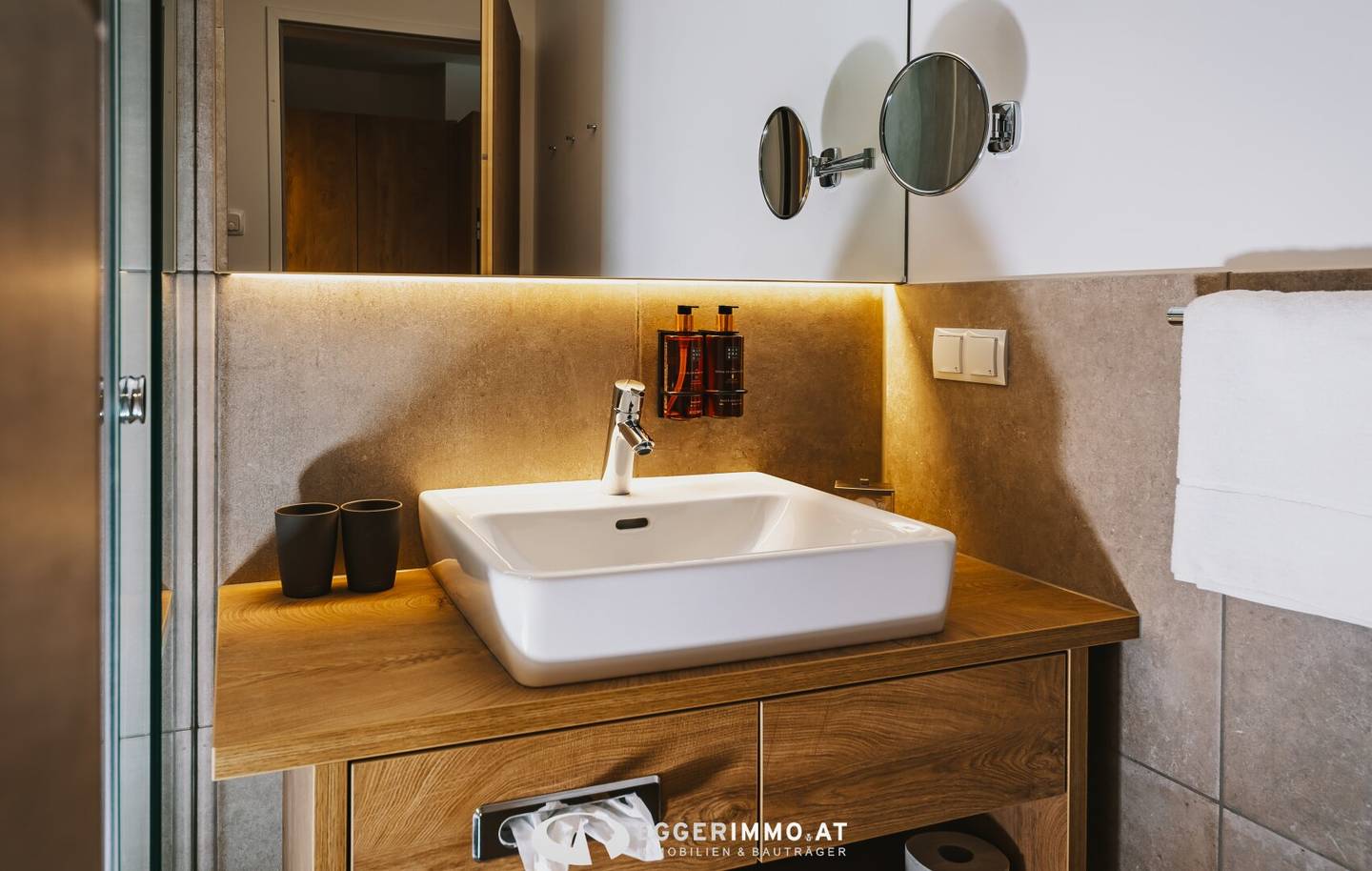 Luxurious apartment in the Elements Resort in Zell am See for sale - investment and holiday enjoyment in one