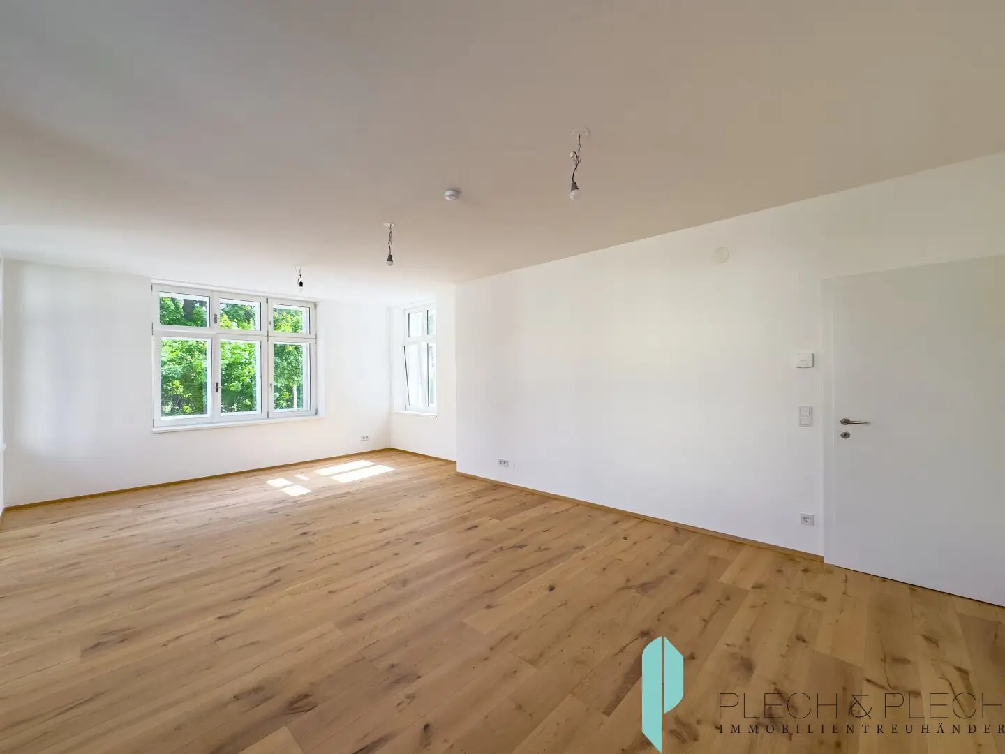 ERSTBEZUG - 2 Zimmer Altbauwohnung - Living Spaces Baden - TOP06
