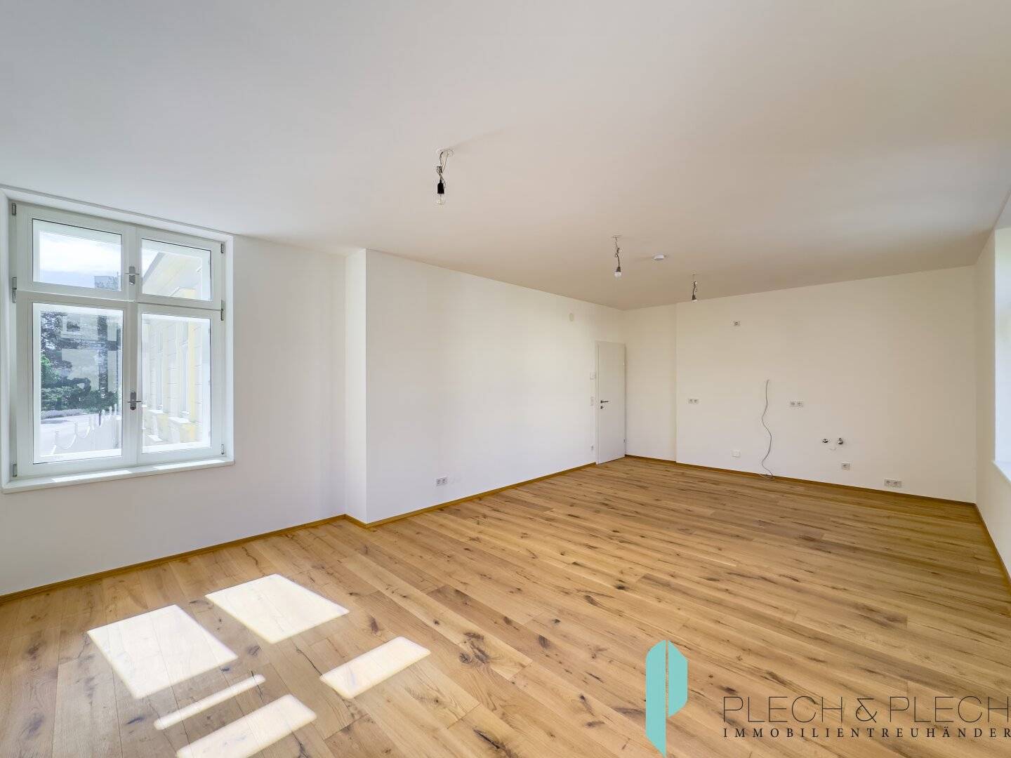 ERSTBEZUG - 2 Zimmer Altbauwohnung - Living Spaces Baden - TOP06