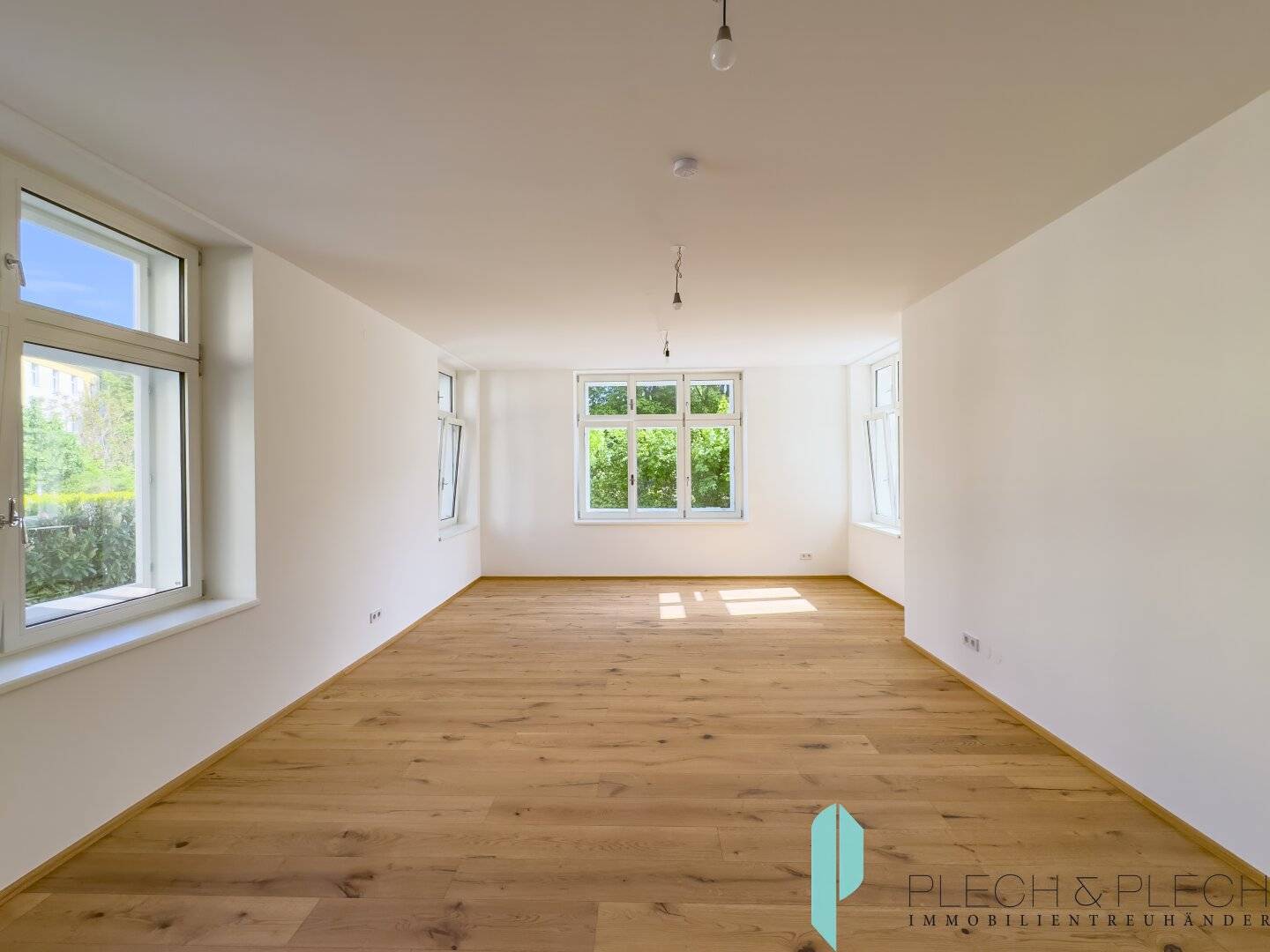 ERSTBEZUG - 2 Zimmer Altbauwohnung - Living Spaces Baden - TOP06