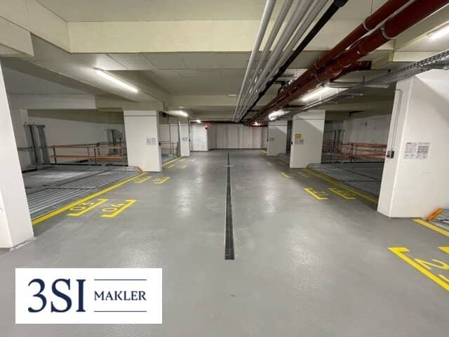 Upper duplex parking space in 1160 Vienna, Albrechtskreithgasse 32 for rent