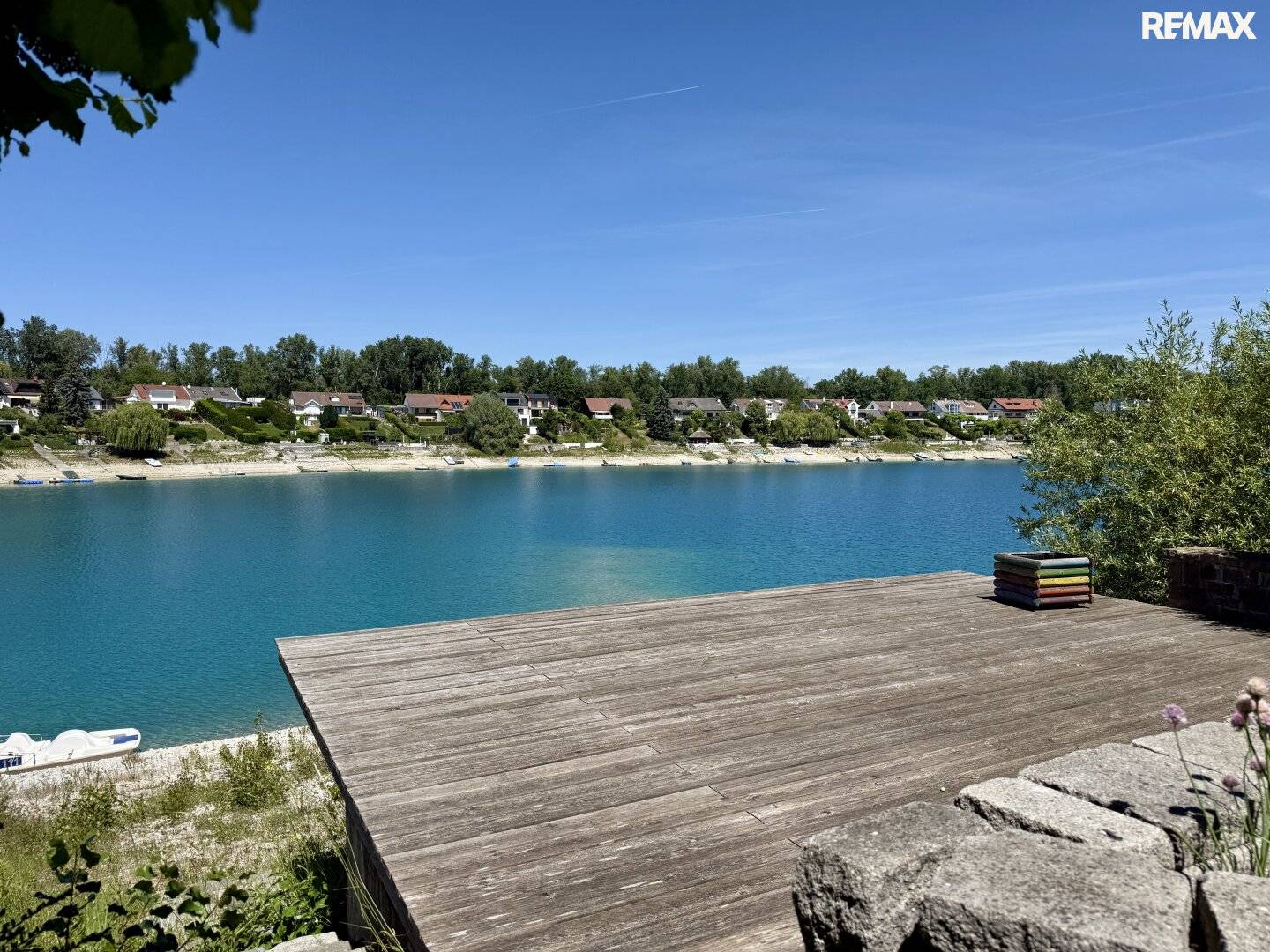 Wohnen am Wasser - ca. 189 m² Wohnfläche &amp; direkter Seezugang auf Pachtgrund!