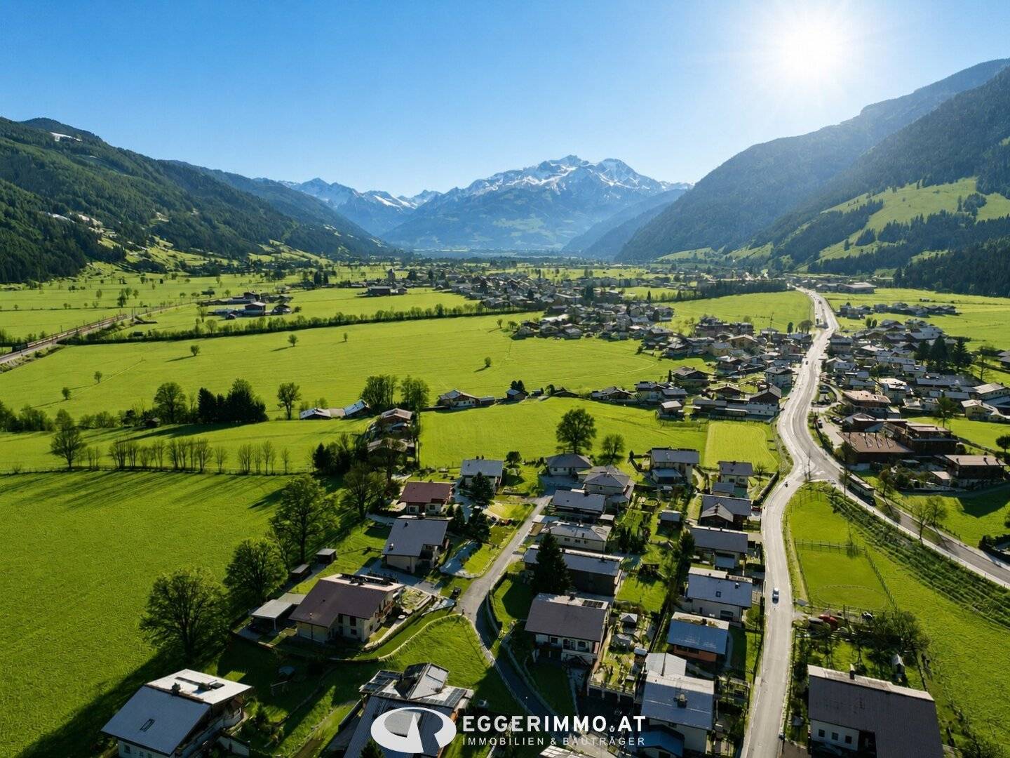 Sonniges Baugrundstück mit 902 m² attraktiver Alleinlage in Maishofen – Ortsteil Mitterhofen