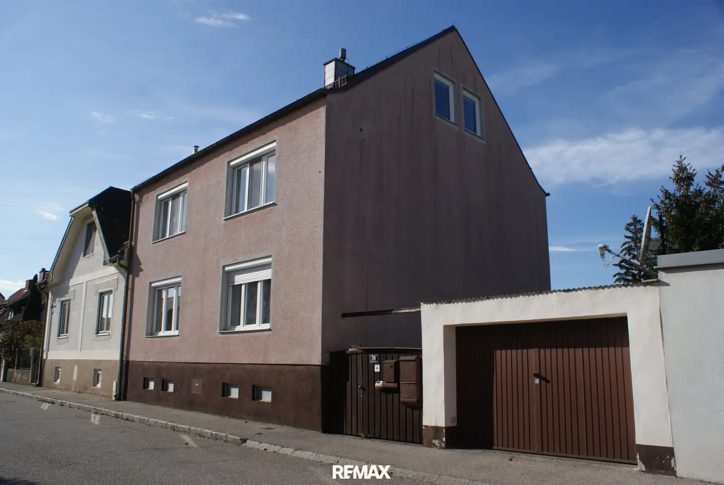 Investition in die Zukunft! Mehrfamilienhaus in Nähe zum Zehnerviertel!