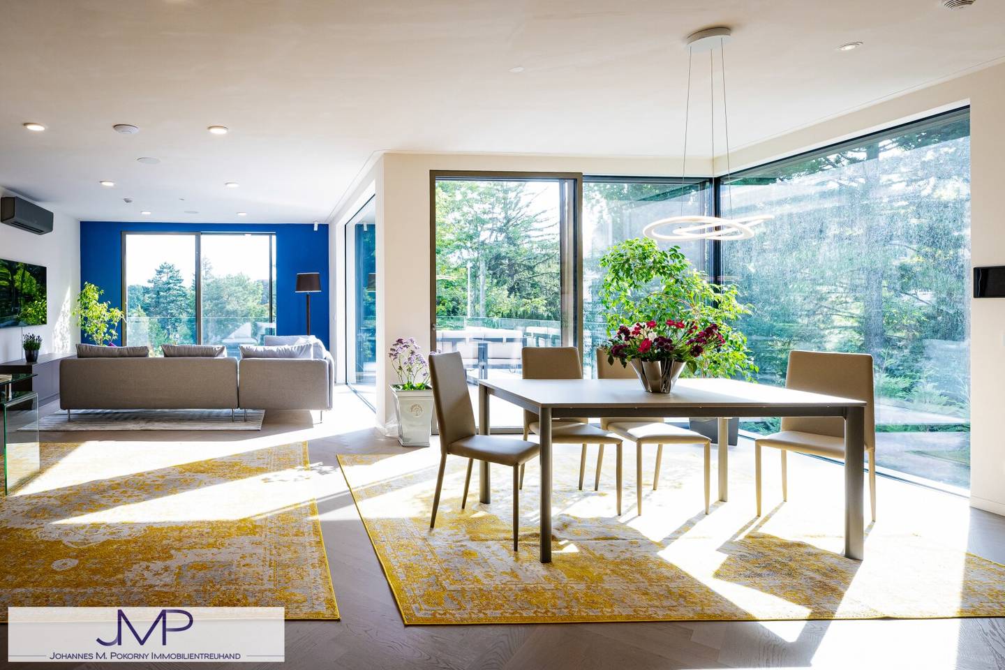 Modern luxury retreat with 5 rooms and large outdoor pool
