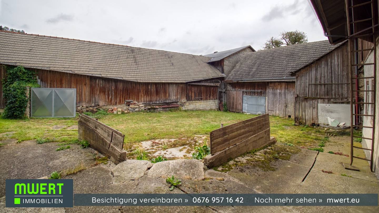 Vierkanthof mit Stallgebäude Wachau Nähe