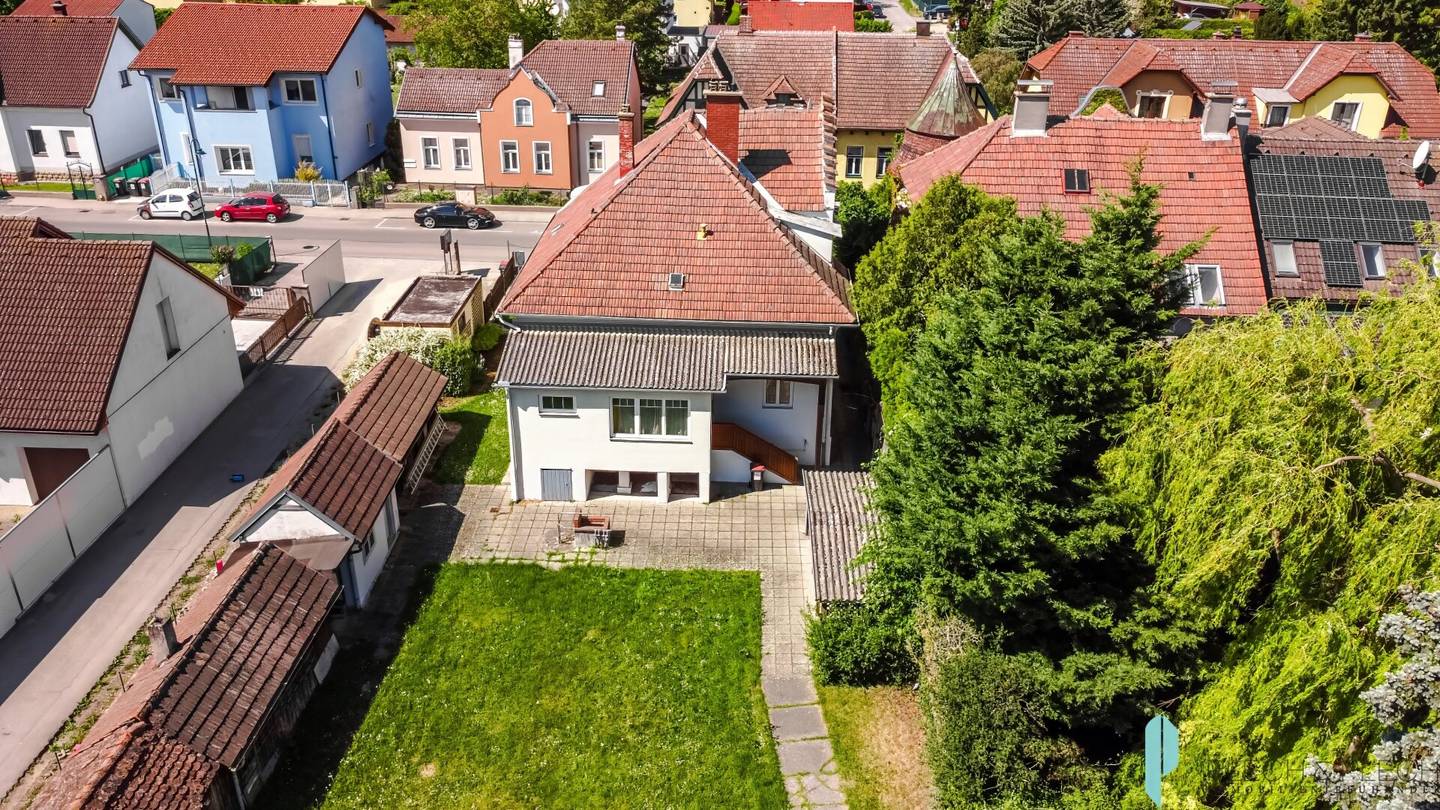 Charmantes Jahrhundertwendehaus mit historischem Flair und großem Grundstück in Langenlebarn bei Tulln