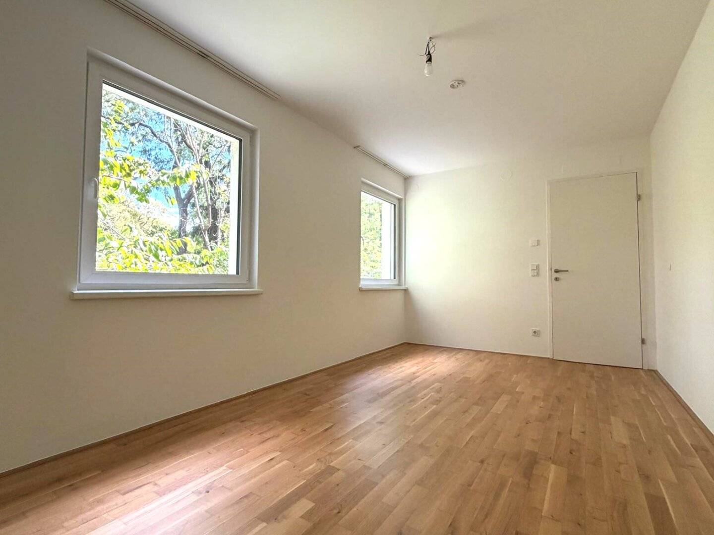 Sunny and friendly newly built apartment 3 rooms with balcony and shared garden use