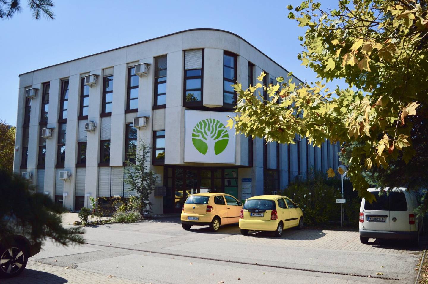 Office space in the Inzersdorf commercial area - TOPI02+I03