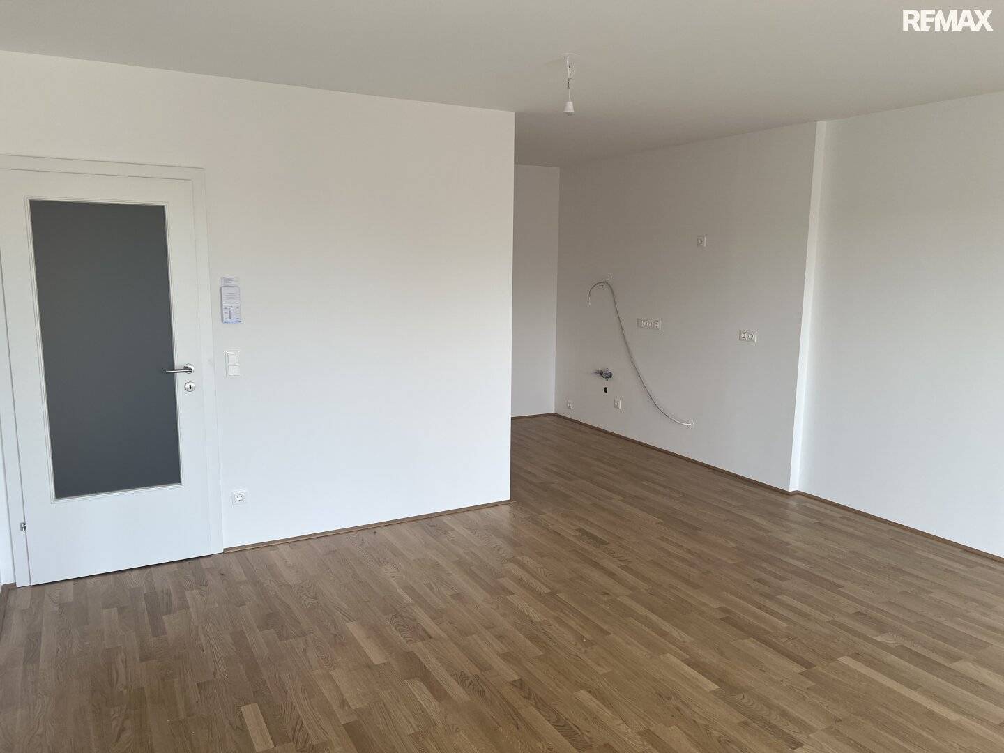 Zehnerviertel, Loggia und modernste Ausstattung! Erstbezug!