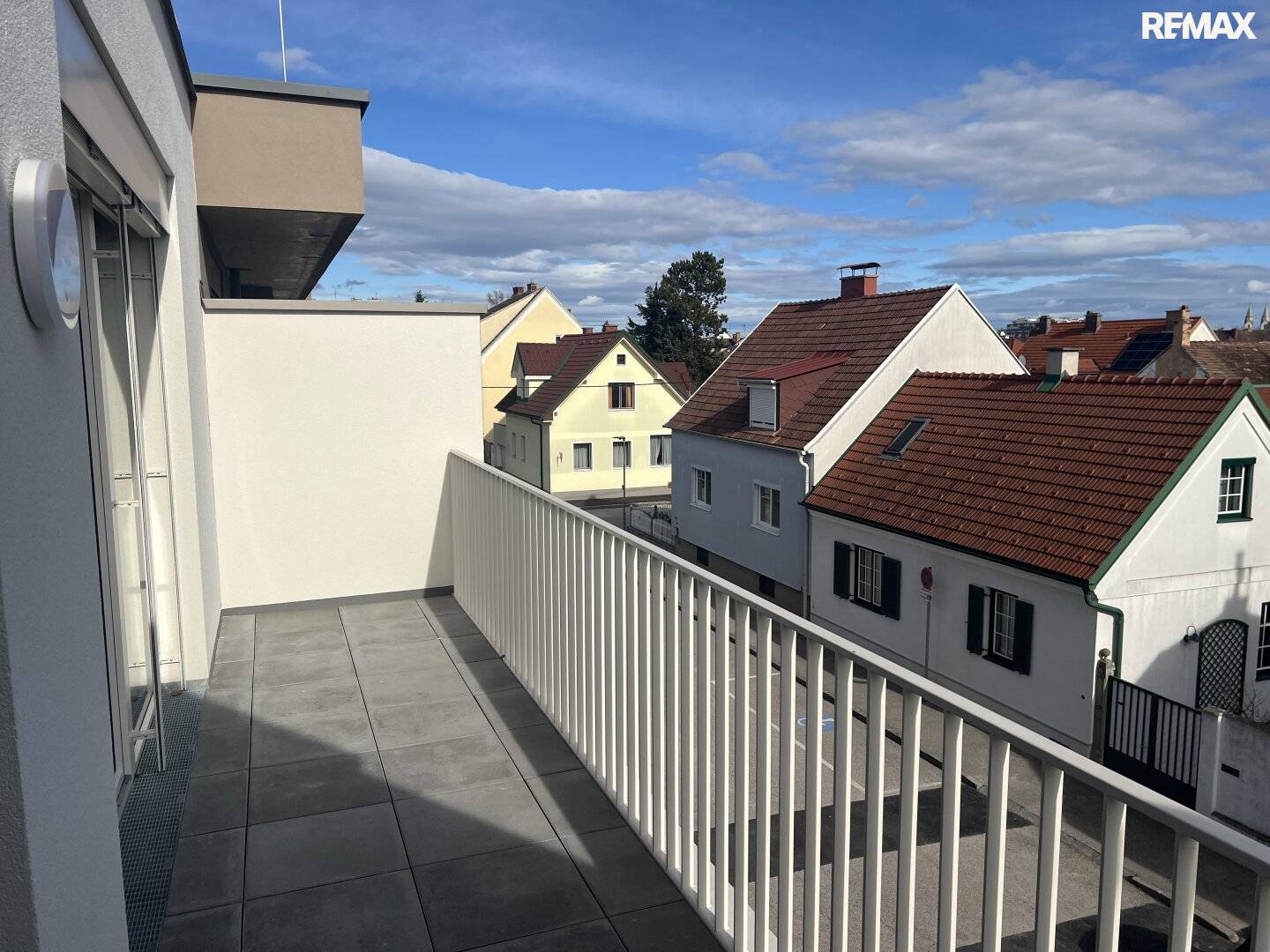 Zehnerviertel, Loggia und modernste Ausstattung! Erstbezug!